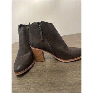 MIA Boots Womens 9.5 Casual Side Zip Ankle Bootie Black Brushed Faux Leather